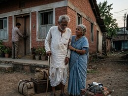 15 दिवसांत घर सोडण्याचे आदेश! आई-वडिलांना बेघर करणाऱ्या मुलाला जिल्हाधिकाऱ्यांनी शिकवला धडा