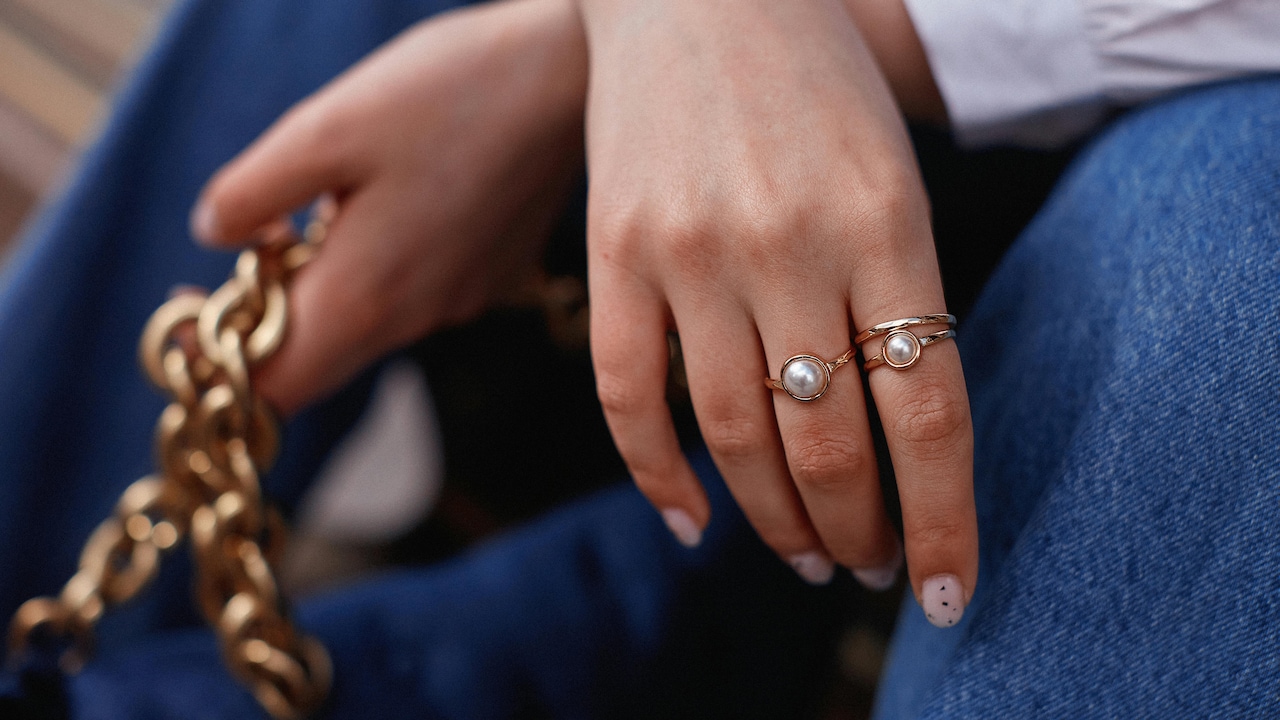 The choice can also impact the way your fingers look in ring clusters The choice can also impact the way your fingers look in ring clusters