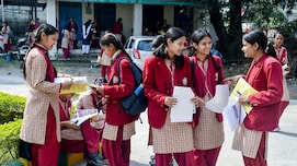 CBSE के नए मार्किंग सिस्टम को लेकर क्यों उठ रहे सवाल, कॉपी चेक करने का डिजिटल तरीका कितना सेफ?