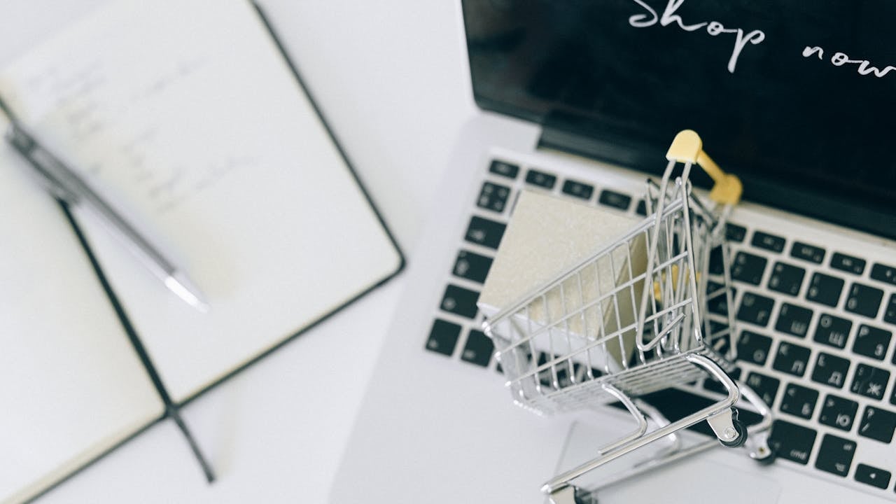 Myntra End Of Reason Sale Live Now Myntra End Of Reason Sale Live Now