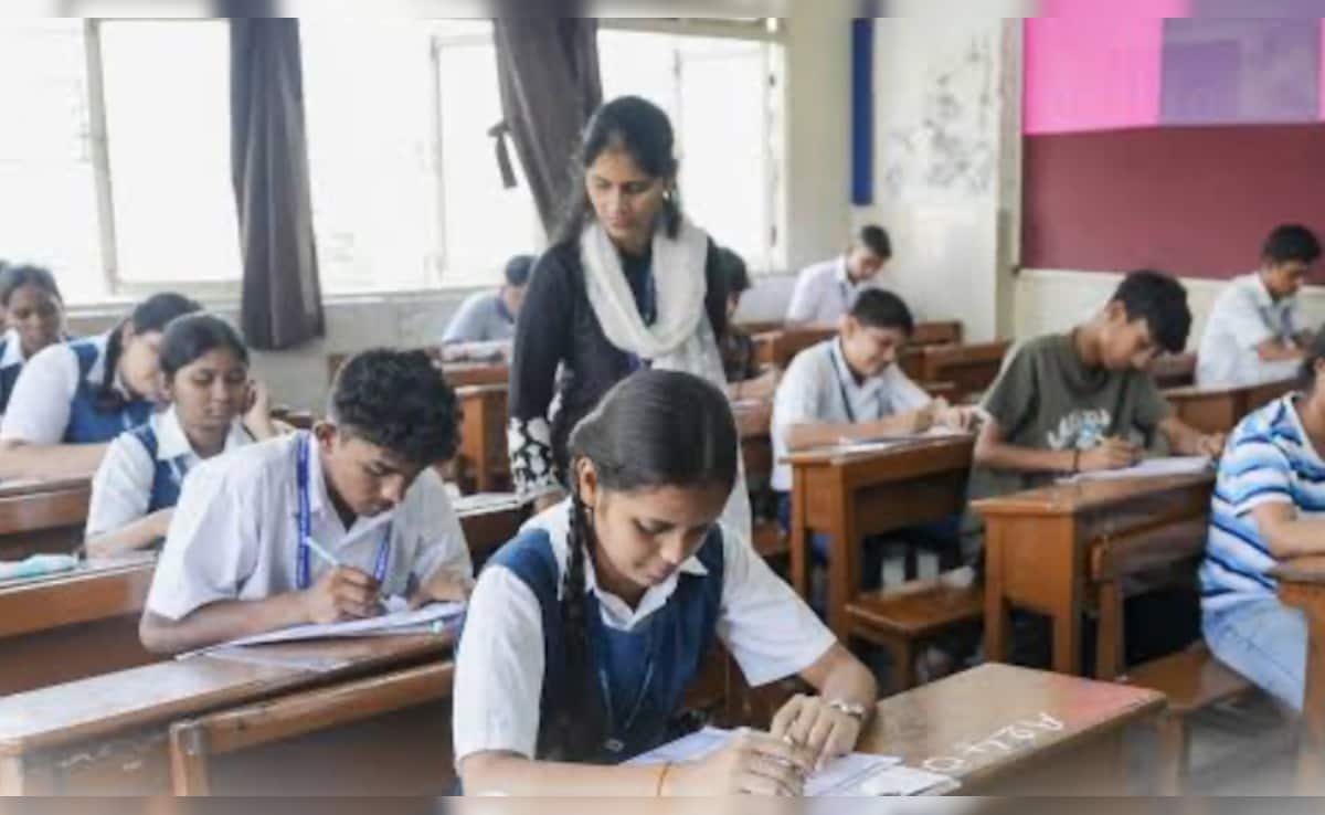 क्या Coempt Edu Teck कंपनी को OSM का टेंडर देने के लिए CBSE ने नियमों में ढील दी ? नए आरोपों से मचा हड़कंप