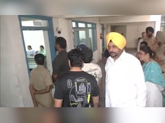 पंजाब निकाय चुनाव: 105 स्थानीय निकायों के लिए मतदान जारी, बैलेट पेपर से हो रही वोटिंग, 29 मई को आएंगे नतीजे