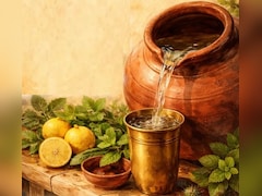 गर्मियों में क्यों पीना चाहिए घड़े का पानी, जानें क्या कहते हैं एक्सपर्ट