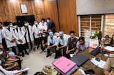 9 दिन की बच्ची को चढ़ा दिया 12 यूनिट ब्लड; मेडिकल कॉलेज विदिशा में बवाल, बच्ची की मौत पर डॉक्टरों से झड़प