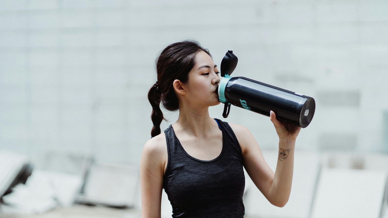Water Bottles With Fruit Infusers: Healthy Hydration Tool Or Unnecessary Trend? Water Bottles With Fruit Infusers: Healthy Hydration Tool Or Unnecessary Trend?