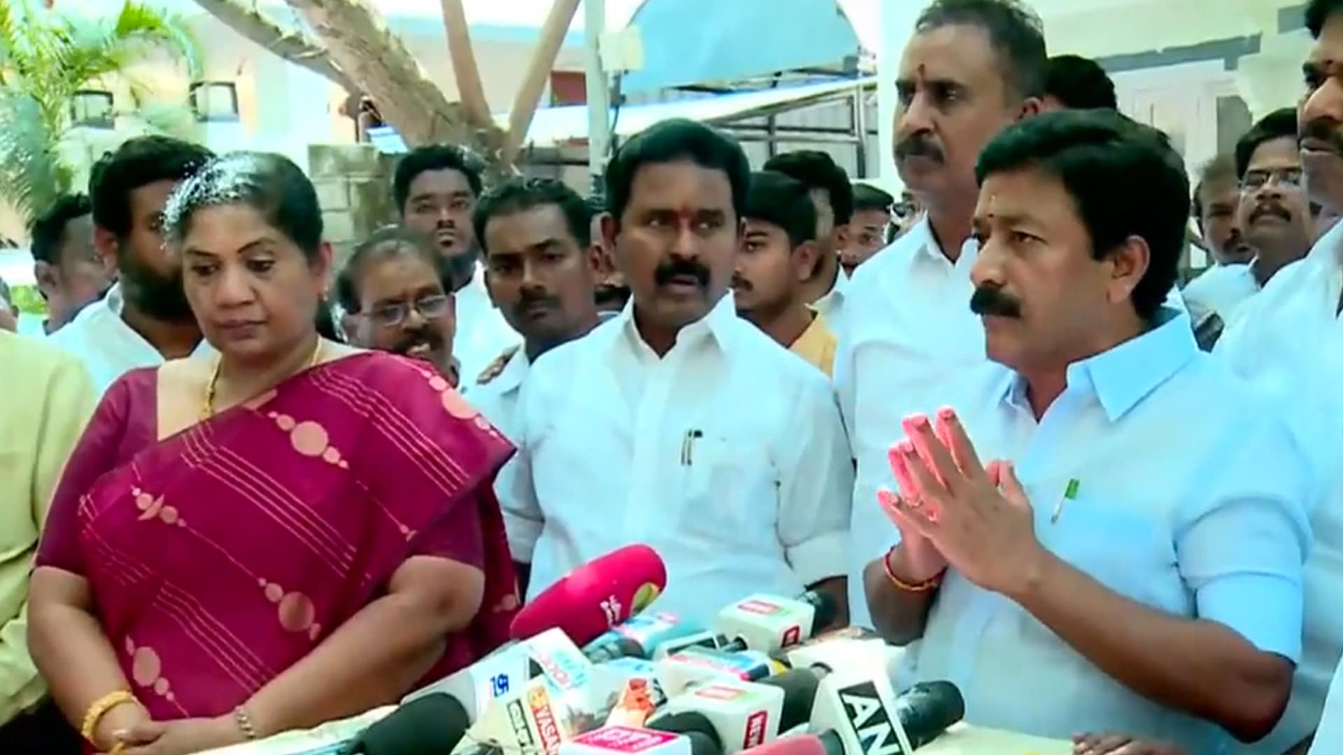 AIADMK's Shanmugam Alleges DMK Tried to Poach Him After Tamil Nadu Results