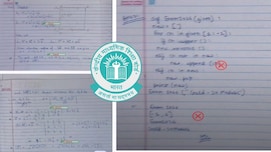 CBSE की कॉपियां स्कैन करने में हुई गलती? सोशल मीडिया पर वायरल हो रही ऑन स्क्रीन मार्किंग वाली कॉपी