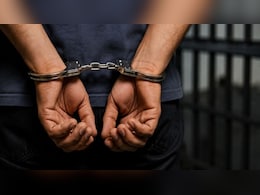 Bihar News: बेतिया में रची गई थी स्वर्ण व्यापारी के घर डकैती की साजिश, बिहार और नेपाल के अपराधियों ने मिलकर मारा था डाका