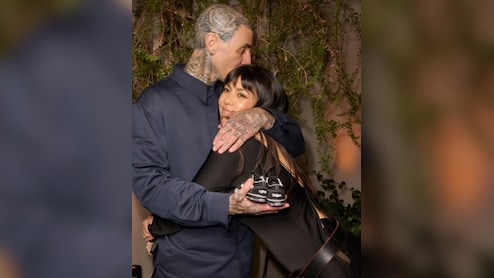 Kourtney Kardashian, Travis Barker Mark 4th Anniversary With &ldquo;Til Death Do Us Part&rdquo; Rings