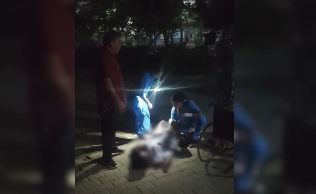 No Doctor, Locked Gate: Faridabad Woman Gives Birth In Hospital Parking Lot