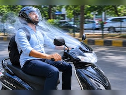 स्कूटी बनी चलती-फिरती AC, गर्मी से बचने के लिए शख्स ने लगाया ऐसा तगड़ा जुगाड़, धड़ल्ले से वायरल हुआ VIDEO