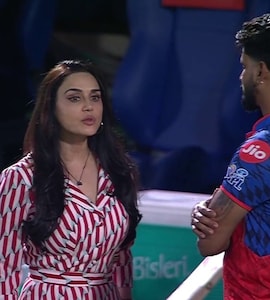 Preity Zinta In Serious Chat With Shreyas Iyer As Punjab Kings Lose 6 Games In A Row In IPL 2026