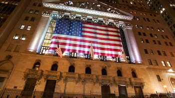 US Stock Market Today: Dow Hits Record, Nasdaq Spikes 1.4% On Talks Of Hormuz Breakthrough