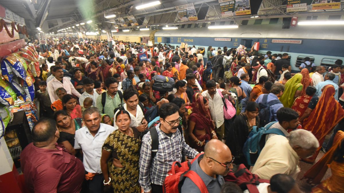 आबादी बढ़ाने के लिए पैसों का लालच... लेकिन 'रोटी-पानी-मकान' की व्यवस्था कैसे होगी?
