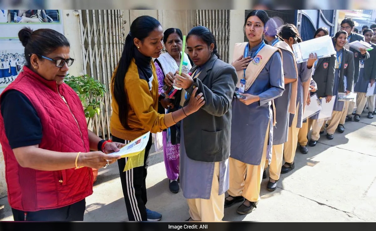 CBSE Class 10th Second Exam 2026 Begins Today: Check Exam Dates, Important Instructions