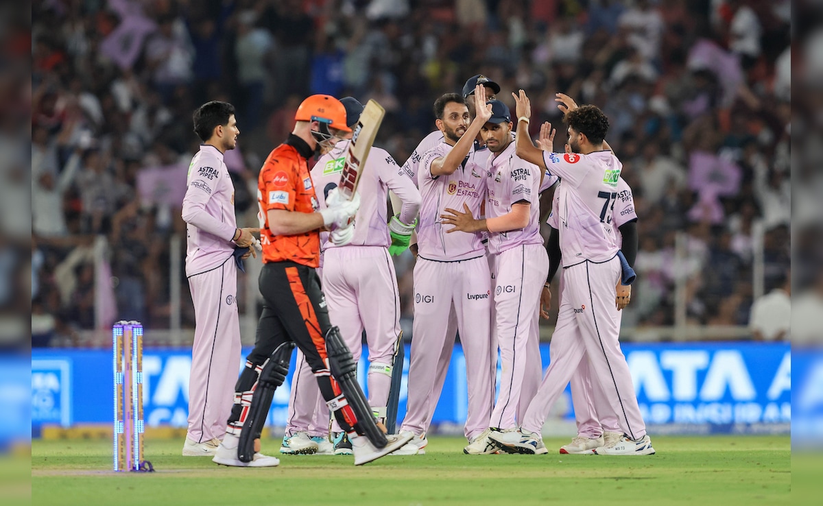 IPL 2026 Points Table: गुजरात जीत के बाद टॉप पर, बिगड़ा इन टीमों का गणित, हैदराबाद पर मंडराया खतरा, ऐसा है समीकरण