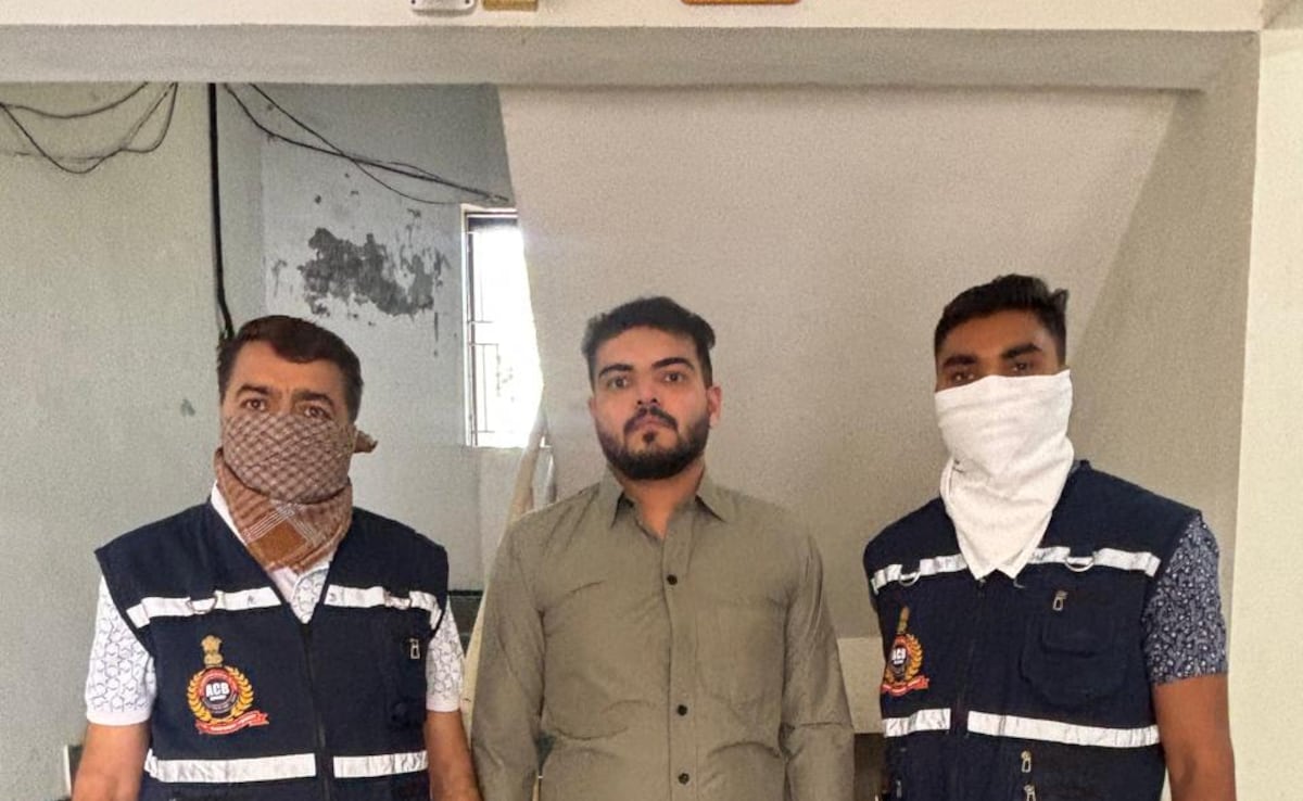 Gujarat Doctor Demands Rs 4,000 To Perform Free Surgery, Arrested