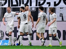 Gladbach Sink Borussia Dortmund, St Pauli Edge Closer To Drop