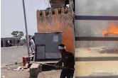 लड़की को भगाकर ले जाने पर बवाल, मारपीट के बाद दुकान फूंकी, छावनी में तब्दील इलाका