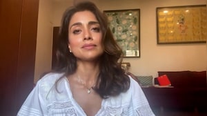 Shriya Saran on What Kind of Chief Minister Vijay Will Be: 'He's Giving 100% to Politics Now'
