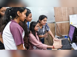 CBSE Board Exam 2026: 12वीं के छात्रों के लिए बड़ी खबर, 1 जून से शुरू हो रहा है री-इवैल्यूएशन और वेरिफिकेशन पोर्टल