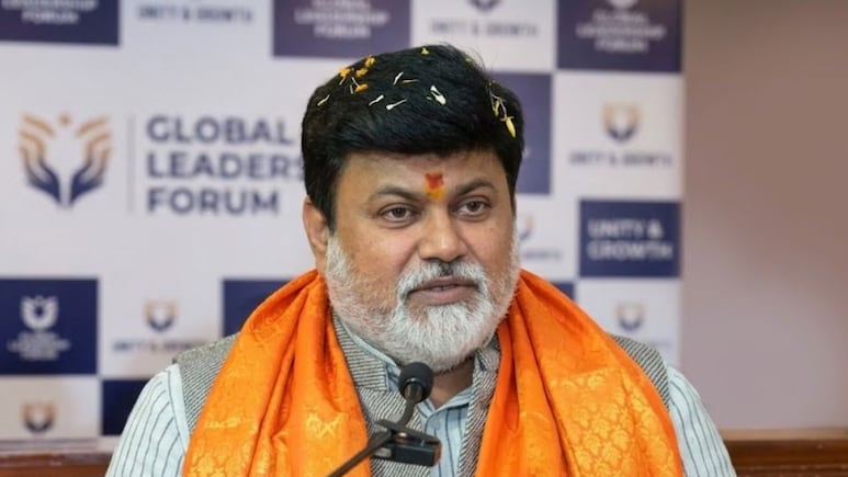 Maharashtra News:&nbsp; महाराष्ट्र सरकार ने सरकारी कर्मचारियों की हिंदी परीक्षा पर लगाई रोक, मंत्री उदय सामंत ने बताई  ये वजह