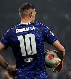 Edin Dzeko Drops Schalke Future Hint After Completing Rescue Mission