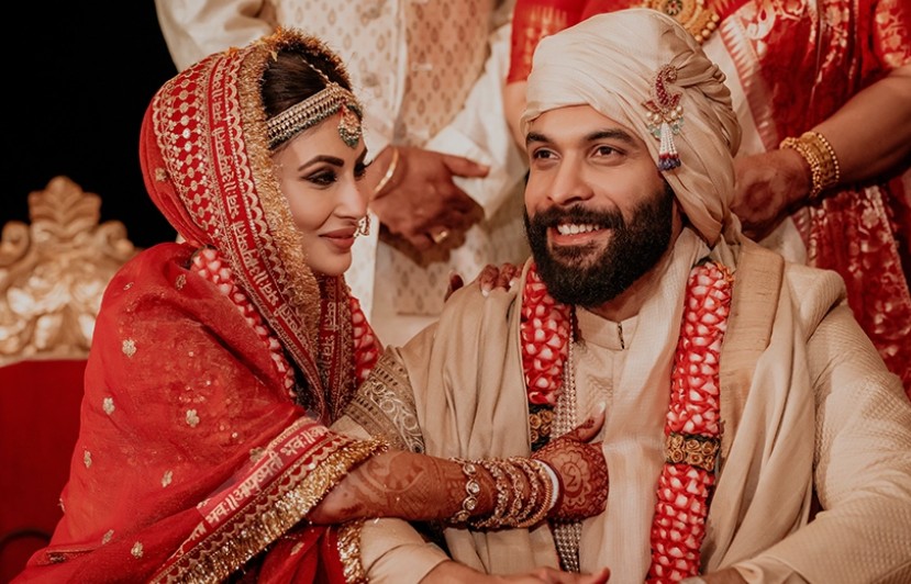 मौनी रॉय का होने वाला है तलाक? 4 साल में टूटी शादी, एक्ट्रेस ने इशारों-इशारों में दी रिश्ता टूटने की खबर?