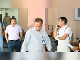 गुरुग्राम के डॉक्टर से अभ&zwj;िभावकों ने 25 से 30 लाख में खरीदा था नीट का पेपर , &nbsp;4 द&zwj;िन पहले ही हो गया था सर्कुलेट&nbsp;