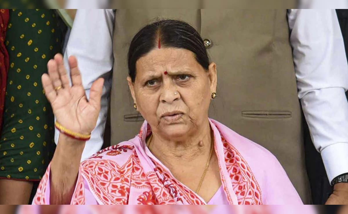 राबड़ी देवी नहीं खाली कर रहीं 10 नंबर बंगला, नए आवास में क्या 'अशुभ' है? आखिर क्यों कतरा रहीं