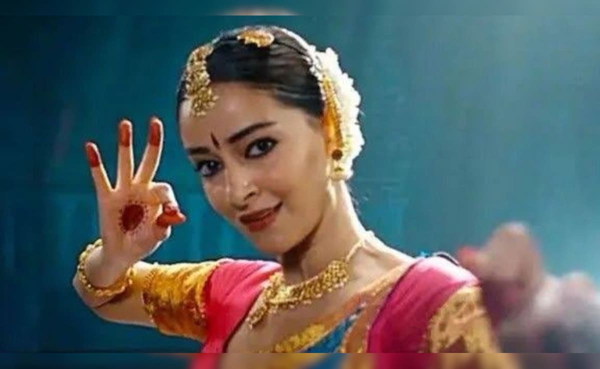 Ananya Panday's Dance Mentor Calls 'Outrage' Against Her Bharatanatyam In Chand Mera Dil 'Absolutely Rubbish'