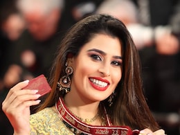 Cannes 2026: कौन है ये सिंगर जो कान्स में गले में तुलसी माला और हाथ में गीता लेकर पहुंची, लूट ली महफिल