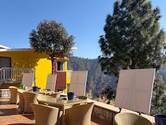 This Uttarakhand Hotel Is Full Of Paintings Artists Leave Behind Every Year
