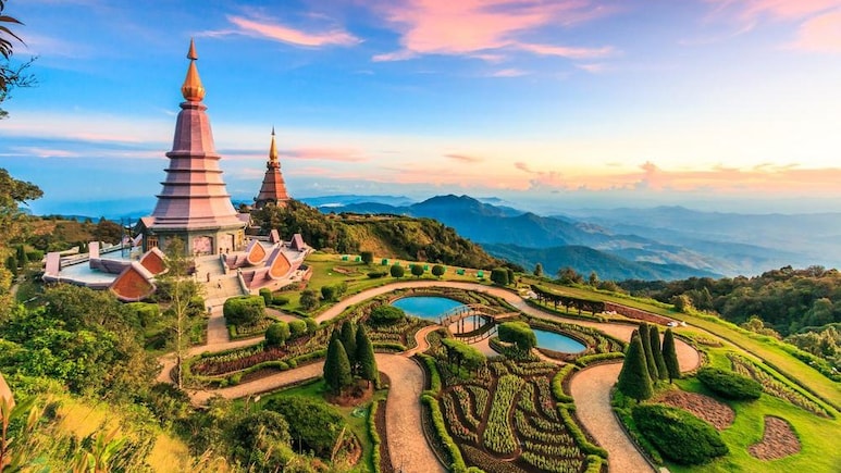 Thailand Cuts Visa-Free Stays For Tourists, Citing Crime By Foreigners