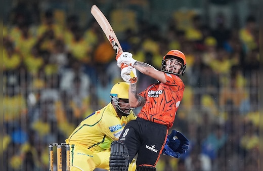 CSK vs SRH IPL 2026 Highlights: हैदराबाद-गुजरात को प्लेऑफ में, चेन्नई 5 विकेट से हारा, सीजन में पहली बार CSK की जर्सी में दिखे धोनी