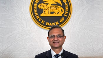 RBI MPC Meeting Live Updates: Repo Rate Hike, Governor Sanjay Malhotra Speech, Key Announcements In Focus