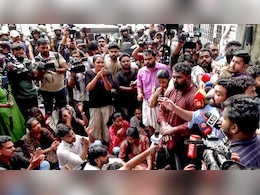 95-100% Similarity In 'Guess Paper' Questions Compared To NEET Paper: Sources