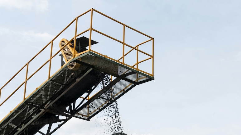 Govt Seeks Proposals For Coal Gasification Projects Under Rs 37,500-Crore Incentive Scheme