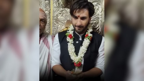FWICE के बैन के बाद चामुंडेश्वरी मंदिर दर्शन करने पहुचे रणवीर सिंह, मांगी इस गलती की माफी