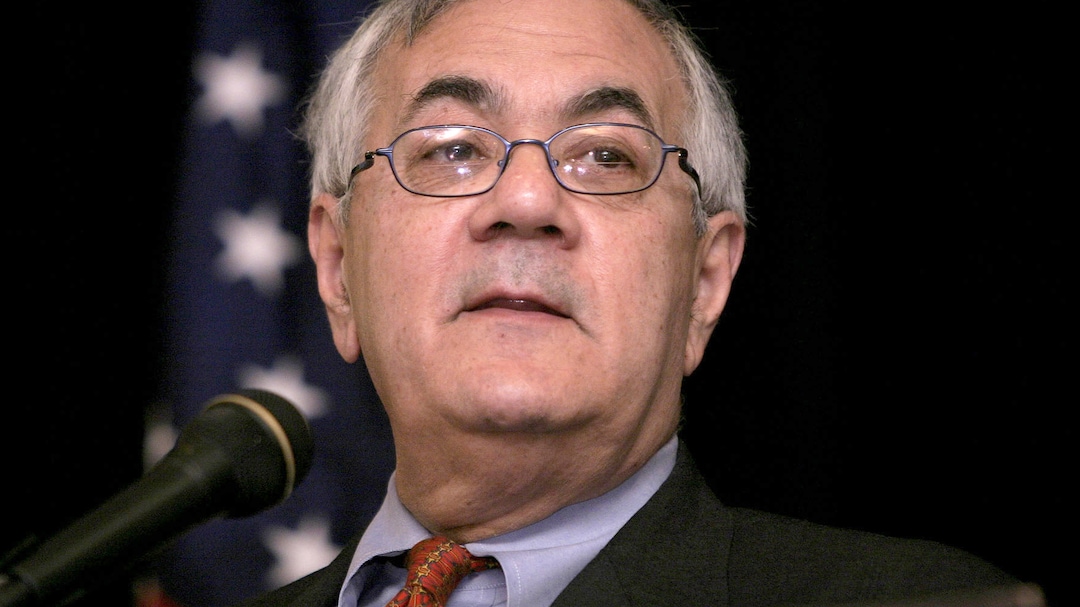 Barney Frank, Key Lawmaker During Financial Crisis, Dies At 86