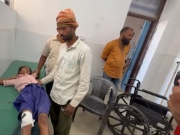 झारखंड: सरकारी स्कूल में बच्चे खा रहे थे मिड डे मील तभी सिर पर आ गिरी छत, कई घायल... दो की हालत गंभीर