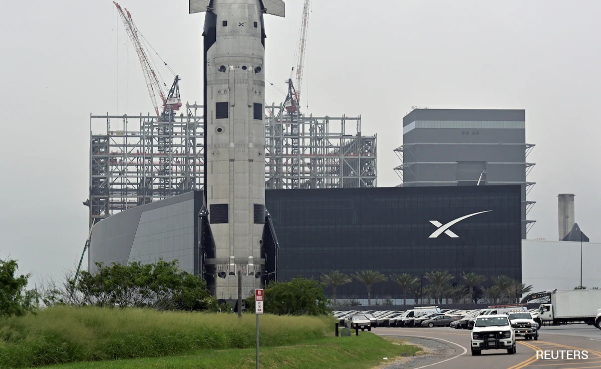 Elon Musk's SpaceX Is About To Go Public. Here's How It Works