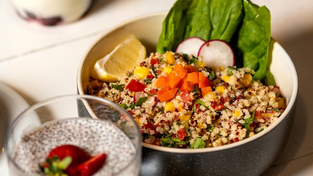 Cold Quinoa Salad Is The Ultimate Summer Dinner You'll Keep Coming Back To