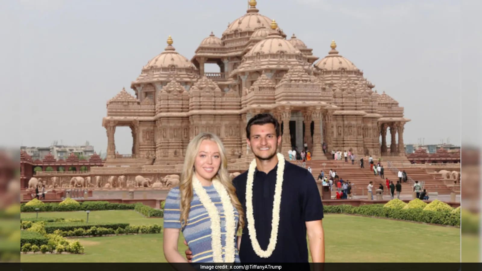 “Incredible”: Donald Trump Daughter Tiffany Trump, Husband Michael Boulos Visit Akshardham Temple in Delhi