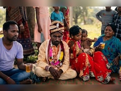 अनोखी शादी: 7 फेरों के बाद दूल्हे की हुई विदाई, बारात लेकर लड़के के घर पहुंची दुल्हन 