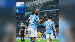Manchester City Ease Past Crystal Palace To Keep Pressure On Arsenal