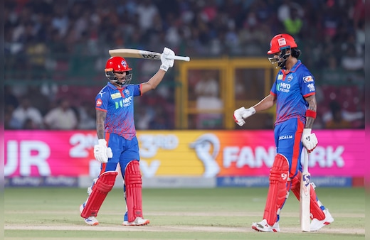 RR vs DC LIVE Score, IPL 2026: पतुम निसंका आउट, दिल्ली को लगा पहला झटका, राहुल पर टिकी नजर