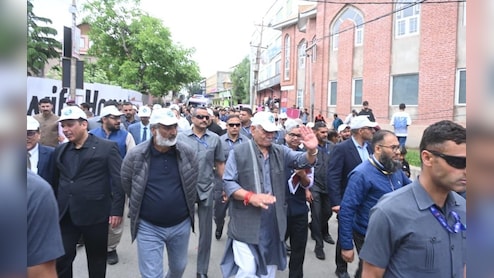 जम्मू-कश्मीर में ड्रग्स से जंग, नशा मुक्ति को लेकर LG मनोज सिन्हा के साथ सड़क पर उतरे हजारों लोग