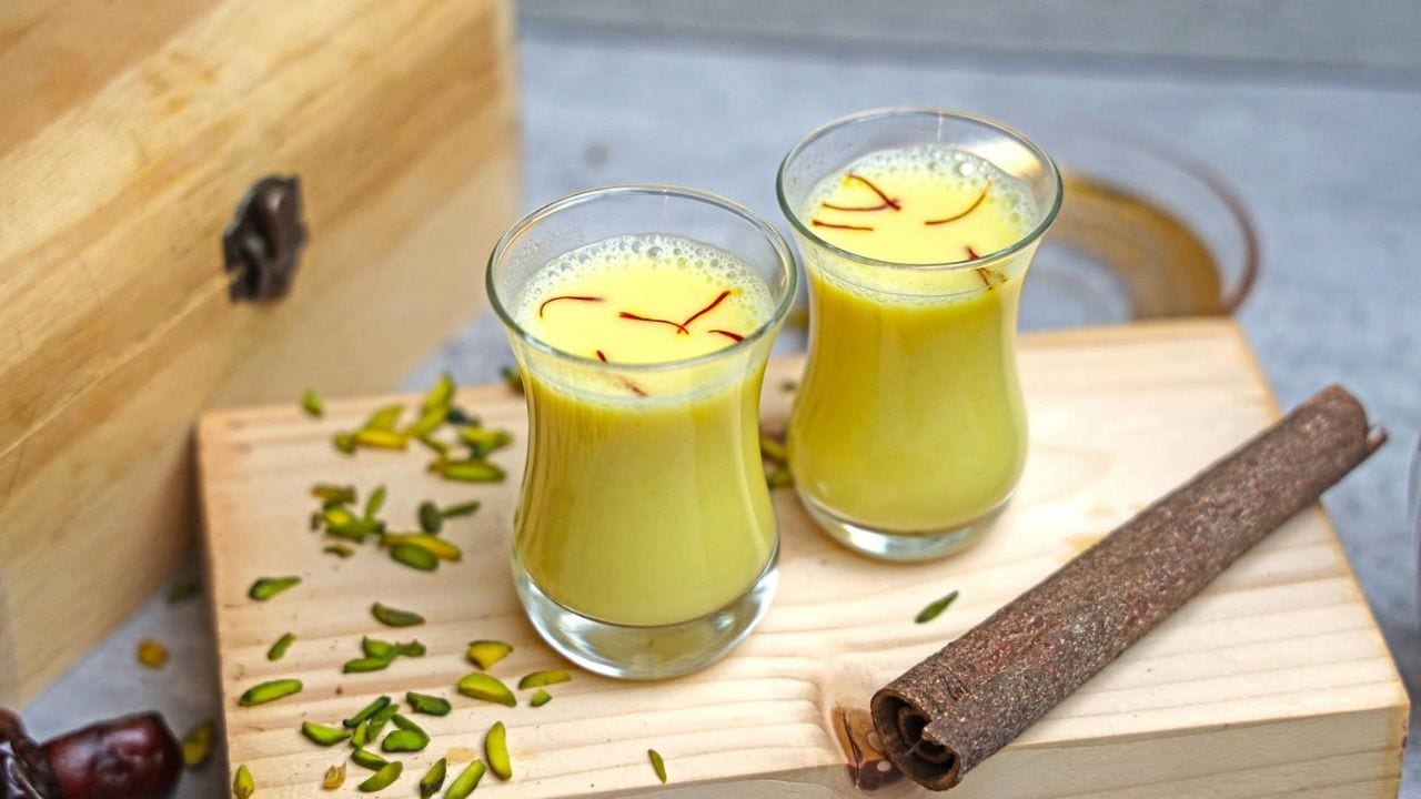 इम्‍यूनिटी होगी बेहतर, स्किन को मिलेगा फायदा, ठंडई के हैं जबरदस्‍त फायदे, फौरन कर देंगे ऑर्डर