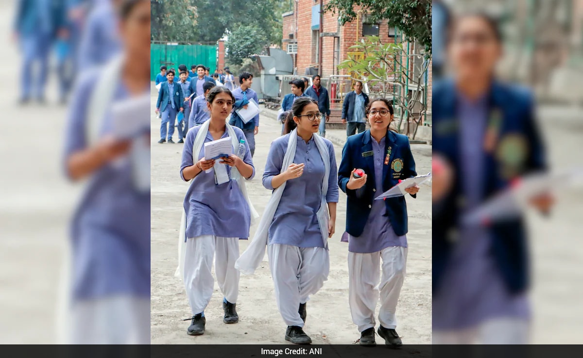 CBSE Introduces Support Helpline For Class 12 Evaluation Complaints 2026
